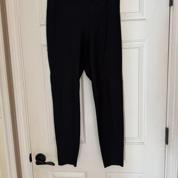 Athleta Stellar City Tight - Picture 2 of 7